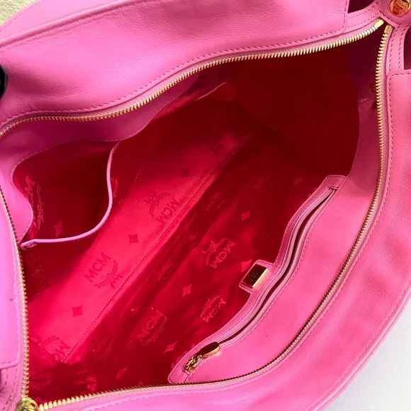 MCM Vibrant Pink Logo large Tote - Picture 5 of 15